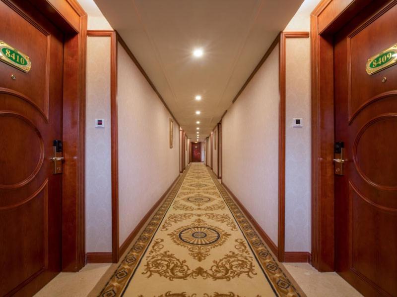 Vienna Hotel Puning South Huancheng Road High-Speed Train Station ภายนอก รูปภาพ